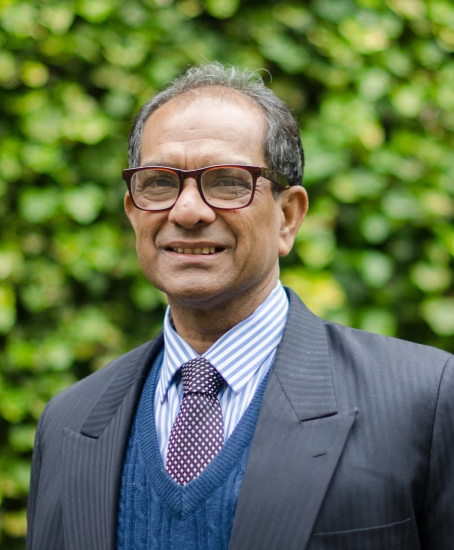 Prof. (Dr) Suranjan Das